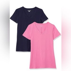 NWOT Bundle (4) V-neck T Shirts Size Large